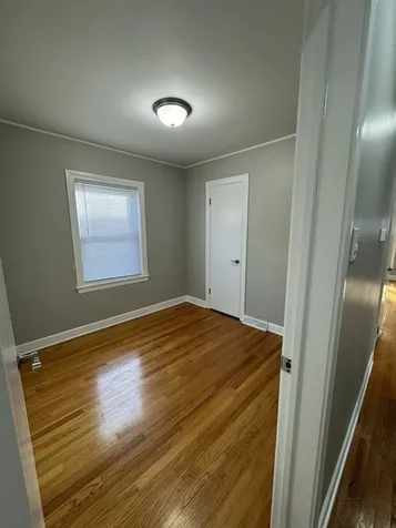 5623 South Nagle Avenue Chicago IL 60638