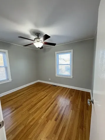 5623 South Nagle Avenue Chicago IL 60638