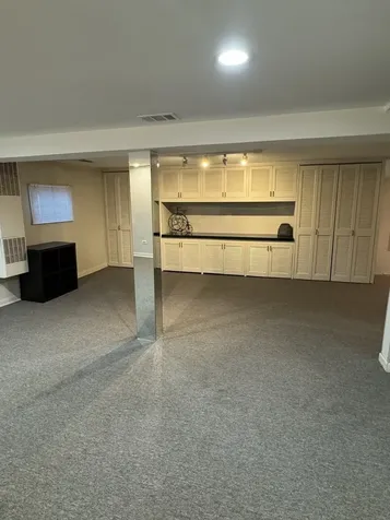 5623 South Nagle Avenue Chicago IL 60638