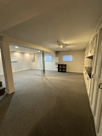 5623 South Nagle Avenue Chicago IL 60638
