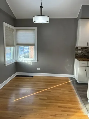 5623 South Nagle Avenue Chicago IL 60638