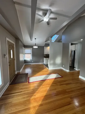 5623 South Nagle Avenue Chicago IL 60638