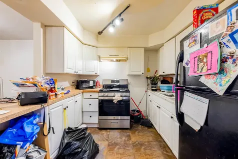 3800 Saint Paul Avenue Bellwood IL 60104