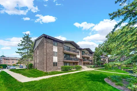 13913 James Drive Crestwood IL 60418