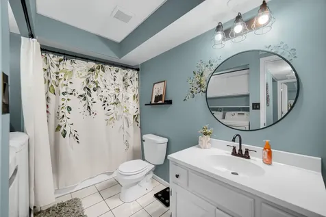 13913 James Drive Crestwood IL 60418