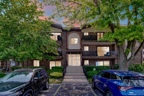 13913 James Drive Crestwood IL 60418