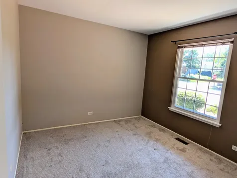 1 Oak Meadow Court Streamwood IL 60107