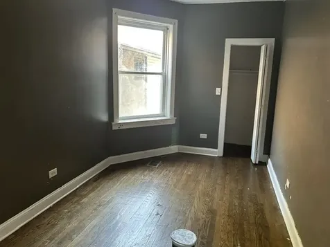 7648 South Luella Avenue Chicago IL 60649