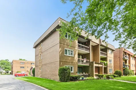 9619 Kedvale Avenue Oak Lawn IL 60453