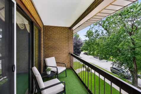 9619 Kedvale Avenue Oak Lawn IL 60453