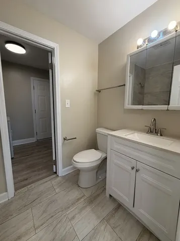 606 Pleasant Place Streamwood IL 60107