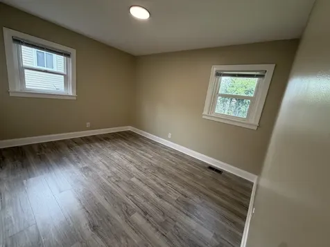 606 Pleasant Place Streamwood IL 60107