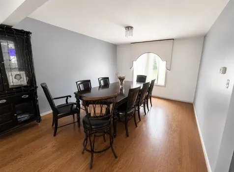 637 Primrose Lane Matteson IL 60443