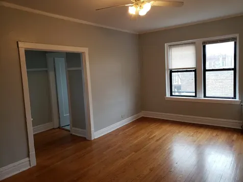 3412 West Montrose Avenue Chicago IL 60618