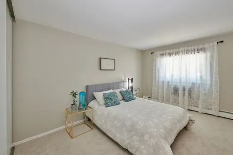 8541 Lotus Avenue Skokie IL 60077