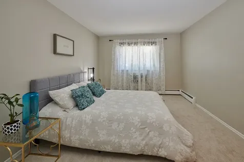 8541 Lotus Avenue Skokie IL 60077