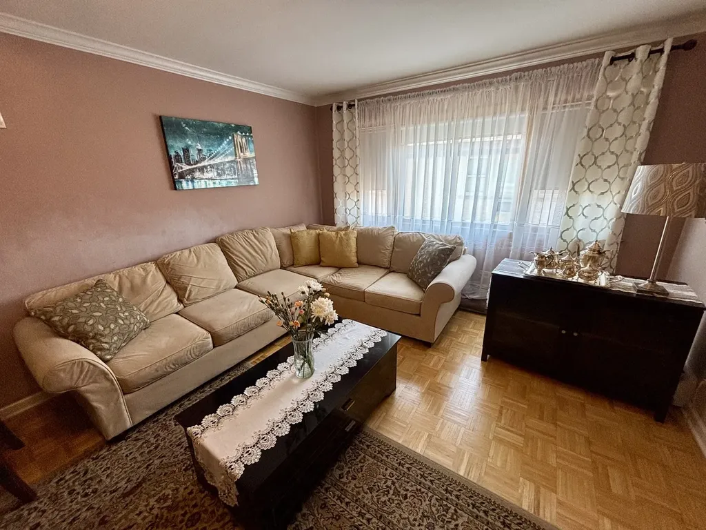 3143 North Nashville Avenue Chicago IL 60634