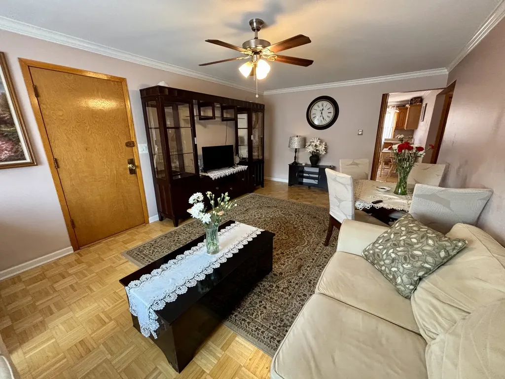 3143 North Nashville Avenue Chicago IL 60634