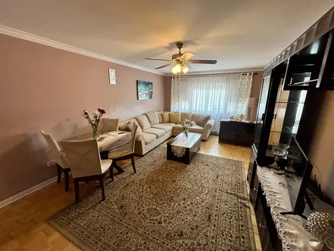 3143 North Nashville Avenue Chicago IL 60634