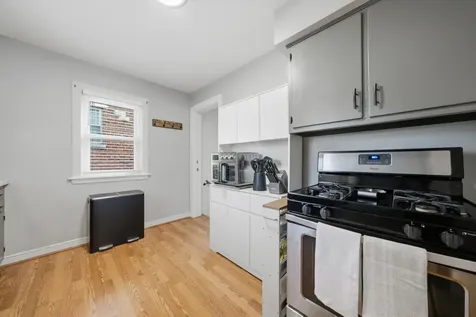 5108 North Octavia Avenue Harwood Heights IL 60706
