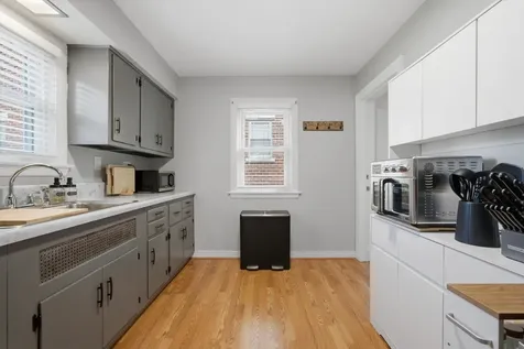 5108 North Octavia Avenue Harwood Heights IL 60706
