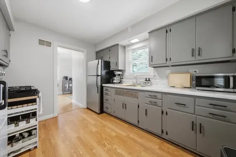 5108 North Octavia Avenue Harwood Heights IL 60706