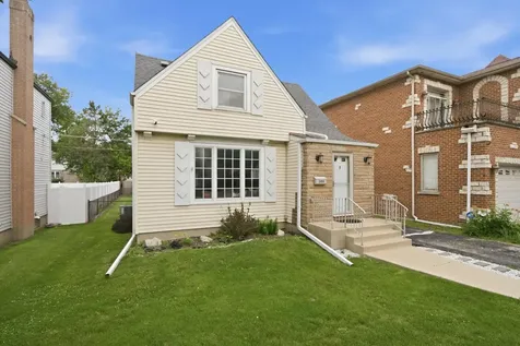 5108 North Octavia Avenue Harwood Heights IL 60706