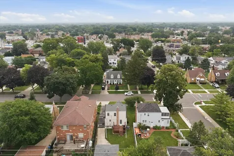 5108 North Octavia Avenue Harwood Heights IL 60706