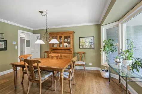 502 West Witchwood Lane Lake Bluff IL 60044