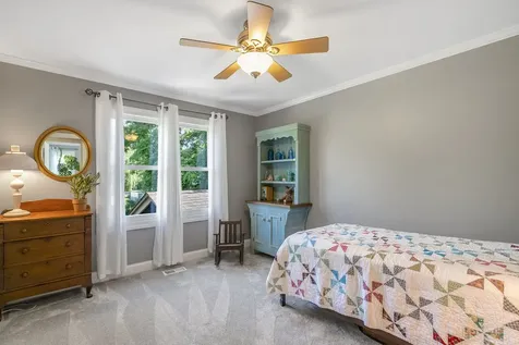 502 West Witchwood Lane Lake Bluff IL 60044