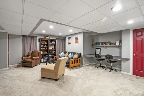 502 West Witchwood Lane Lake Bluff IL 60044