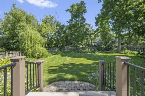 502 West Witchwood Lane Lake Bluff IL 60044
