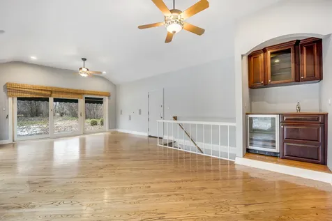 120 East 8th Street Hinsdale IL 60521