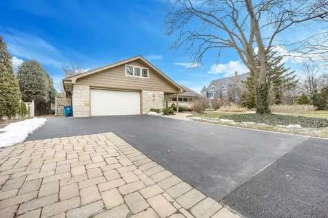 120 East 8th Street Hinsdale IL 60521