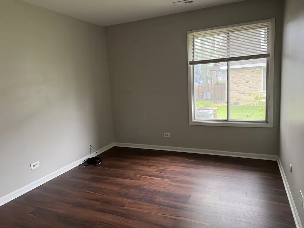 4424 Euclid Avenue Rolling Meadows IL 60008