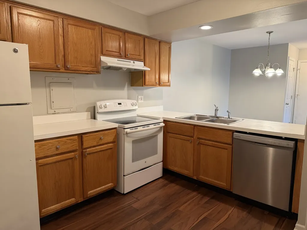 4424 Euclid Avenue Rolling Meadows IL 60008