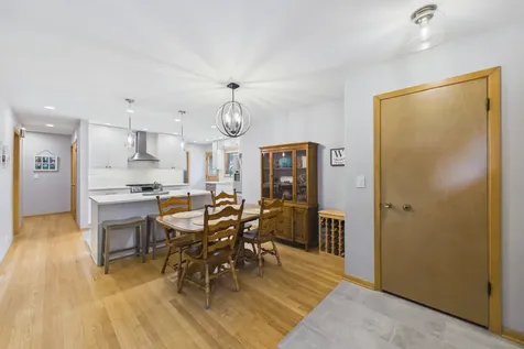 203 South Edward Street Mount Prospect IL 60056
