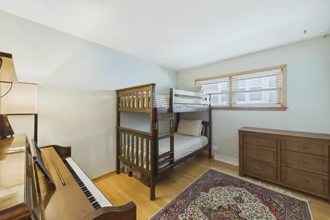 203 South Edward Street Mount Prospect IL 60056