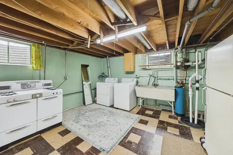 203 South Edward Street Mount Prospect IL 60056