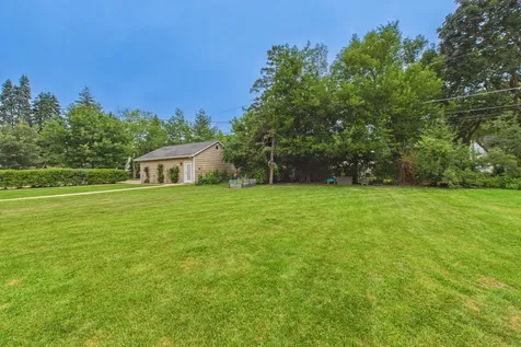 203 South Edward Street Mount Prospect IL 60056