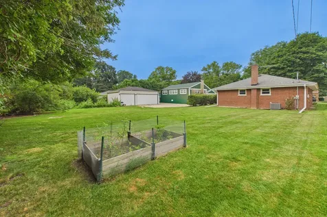 203 South Edward Street Mount Prospect IL 60056