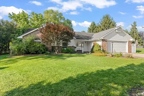 1108 Beaver Creek Lane Mahomet IL 61853