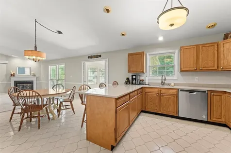 1108 Beaver Creek Lane Mahomet IL 61853