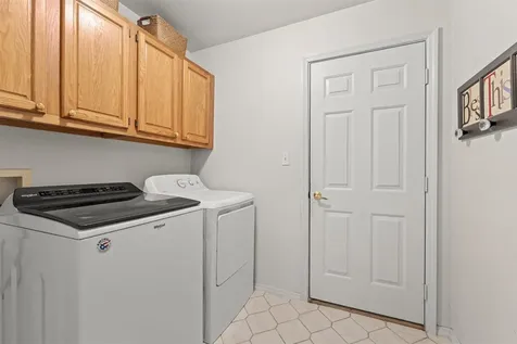 1108 Beaver Creek Lane Mahomet IL 61853