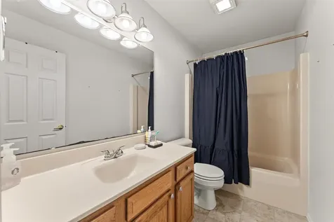 1108 Beaver Creek Lane Mahomet IL 61853