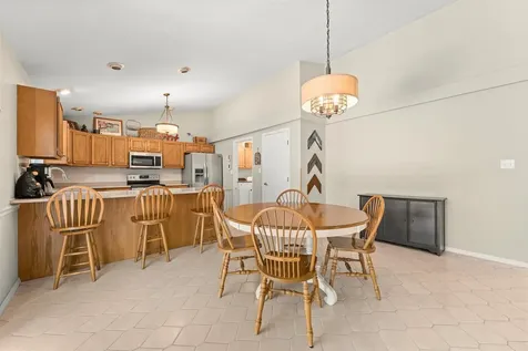 1108 Beaver Creek Lane Mahomet IL 61853