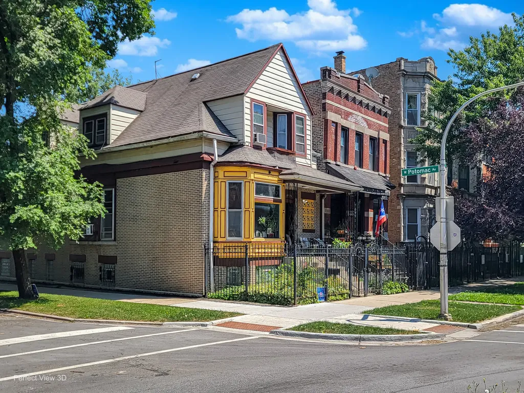 1257 North Rockwell Street Chicago IL 60622