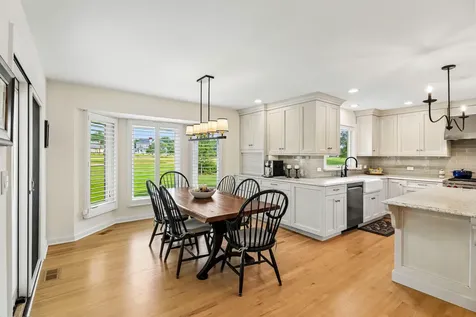 1514 Fargo Boulevard Geneva IL 60134