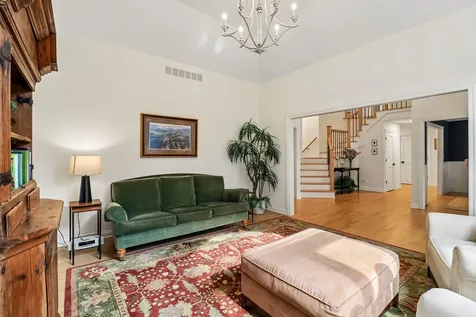 1514 Fargo Boulevard Geneva IL 60134