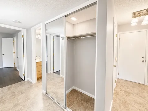 520 Biesterfield Road Elk Grove Village IL 60007